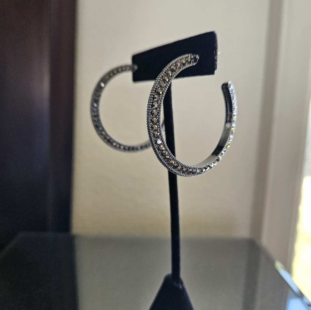 Paparazzi Dazzling Diamond-naire Black Hoop Earrings - Picture 3 of 5
